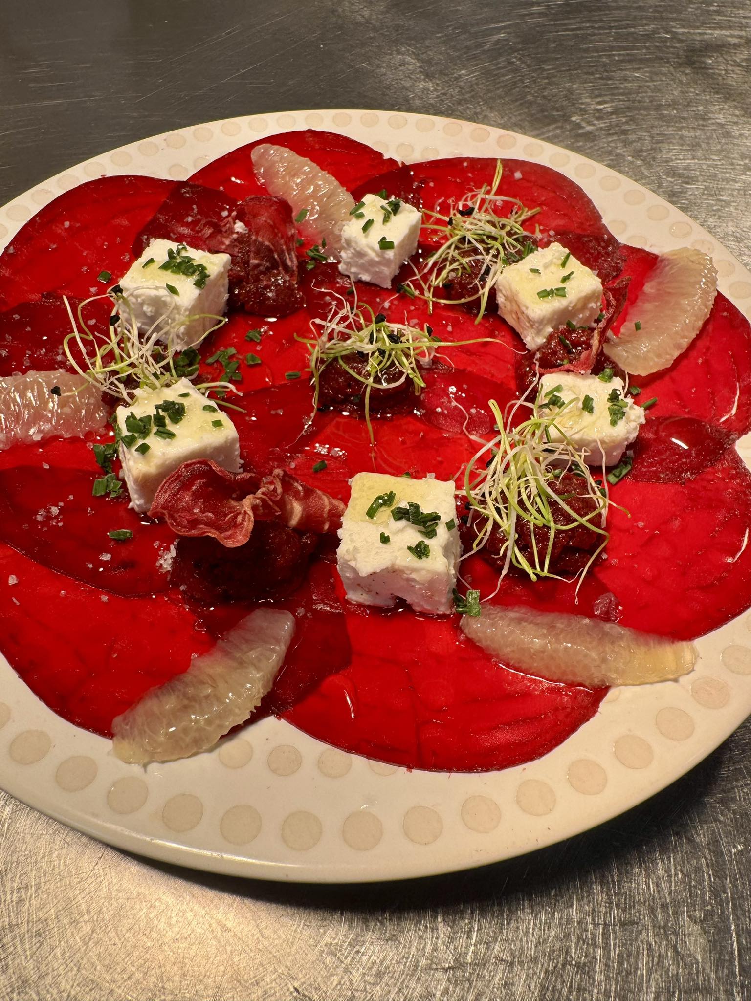 Plat traditionnel de l'Auberge La Fruitière Péron